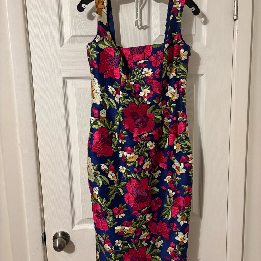 NWOT Lucian Matis Embroidered Floral Blue Cocktail Dress - Size 6